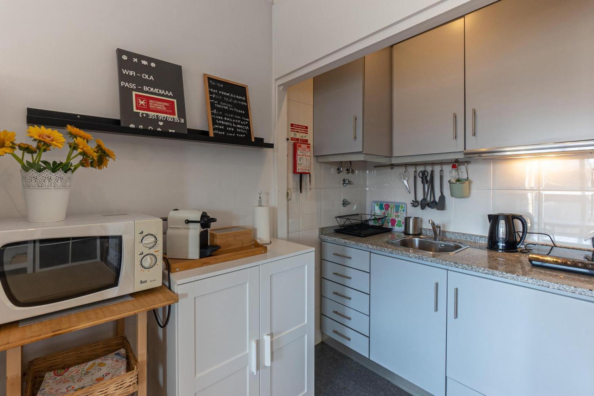 Top Floor Apartment With Sunny Balconies ポルト エクステリア 写真